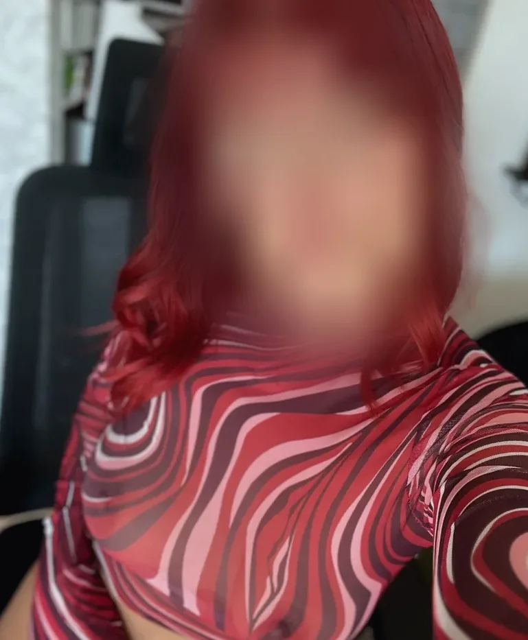 Csenge, 26