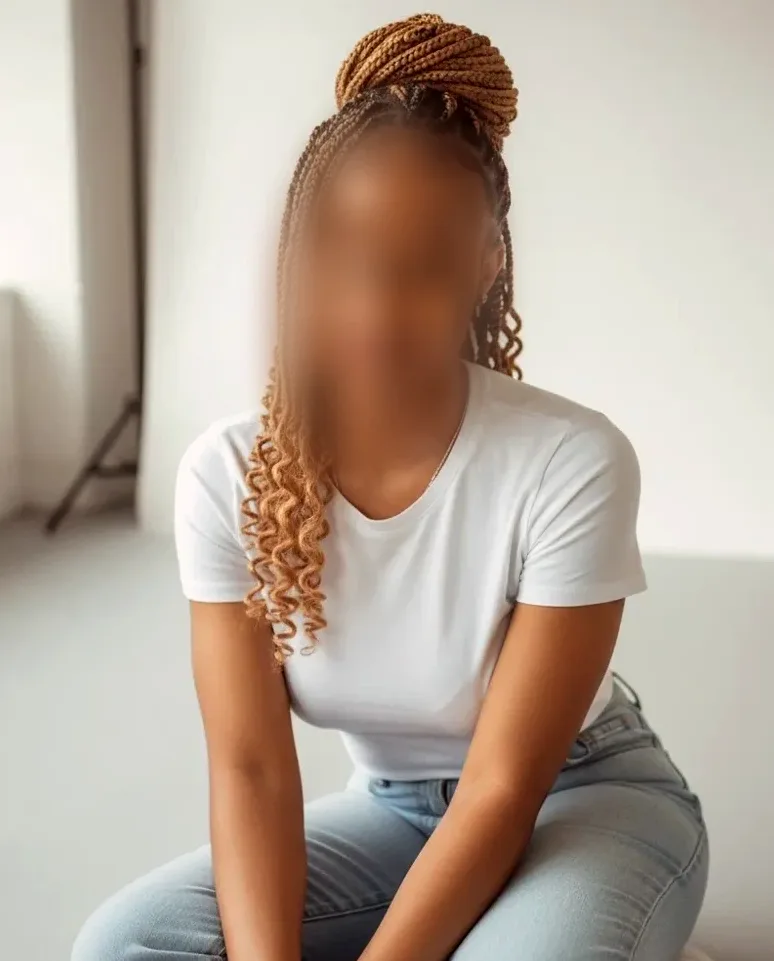 Petronella, 28