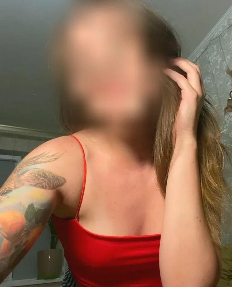 Réka, 25